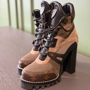 Louis Vuitton Star Trail Ankle Boots